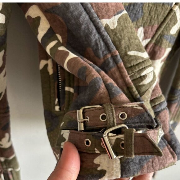 Alexis Women Long Sleeve Zip Front Closure Zipper Front Pocket Jacket Camouflage - Picture 10 of 15